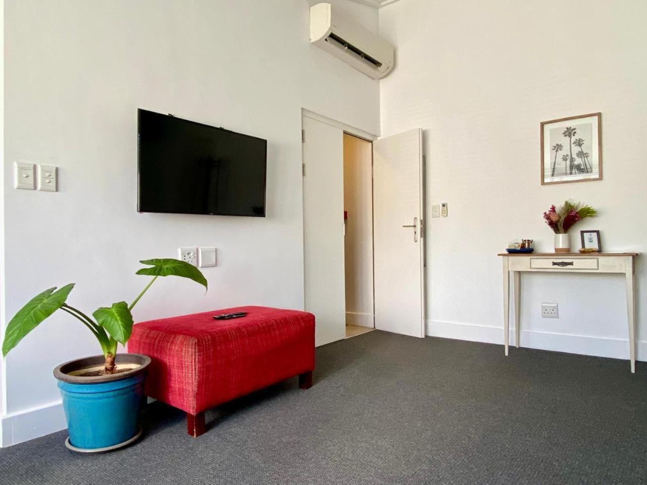 Hermanus Waterfront Apartment Pokoj fotografie